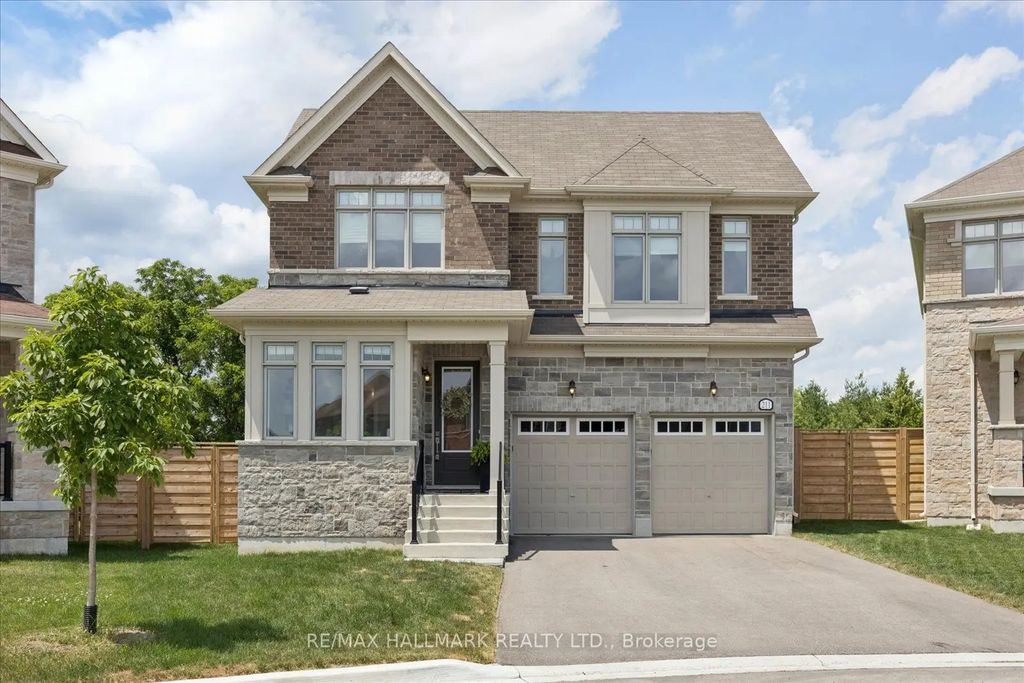 211 Busato Drive, Whitchurch-Stouffville