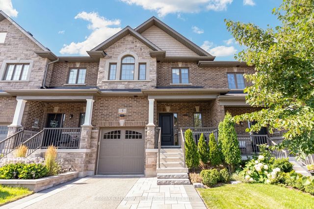 5 Harry Thornton Lane, Uxbridge