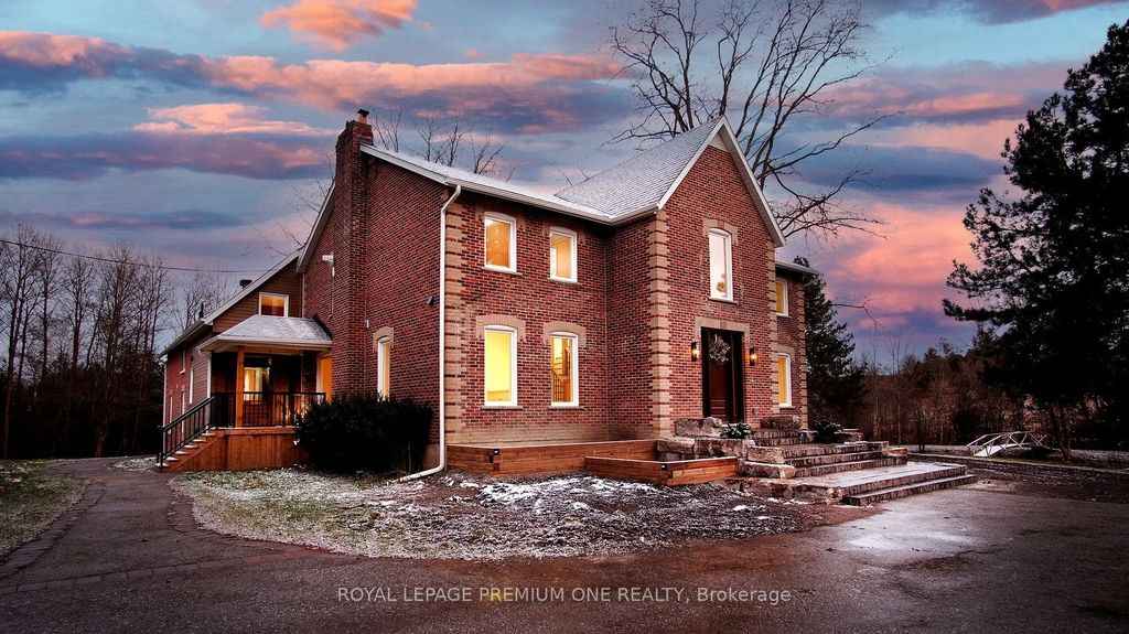 7590 19th Side Road, King