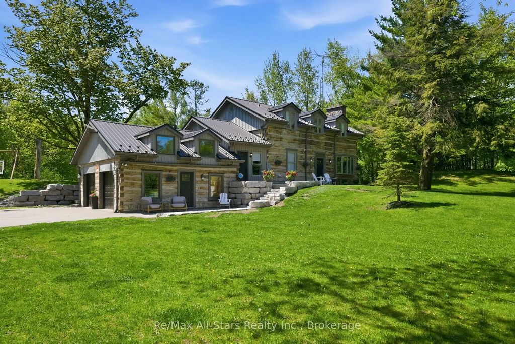 24 The Pines Lane, Brock