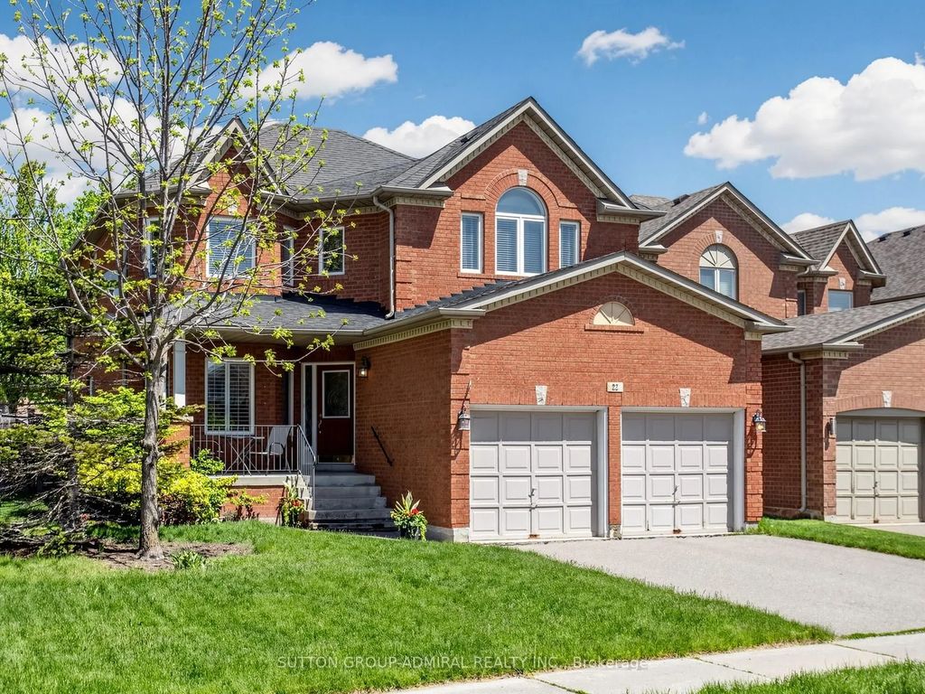 22 Canyon Hill Avenue, Richmond Hill