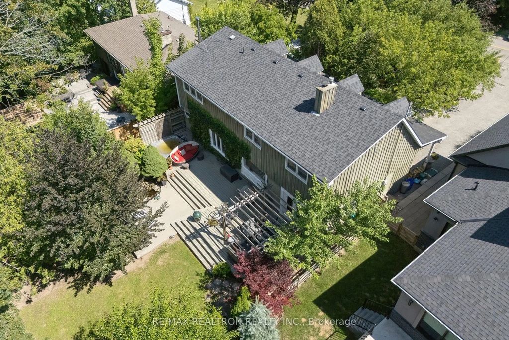 14 Rougecrest Drive, Markham