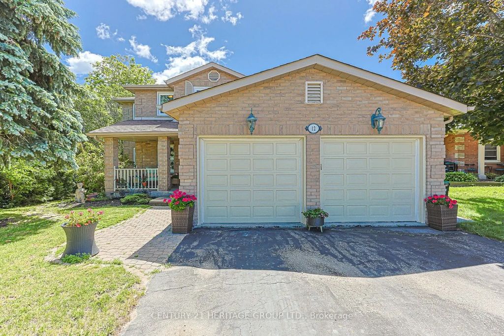 12 Gres Court, Bradford West Gwillimbury