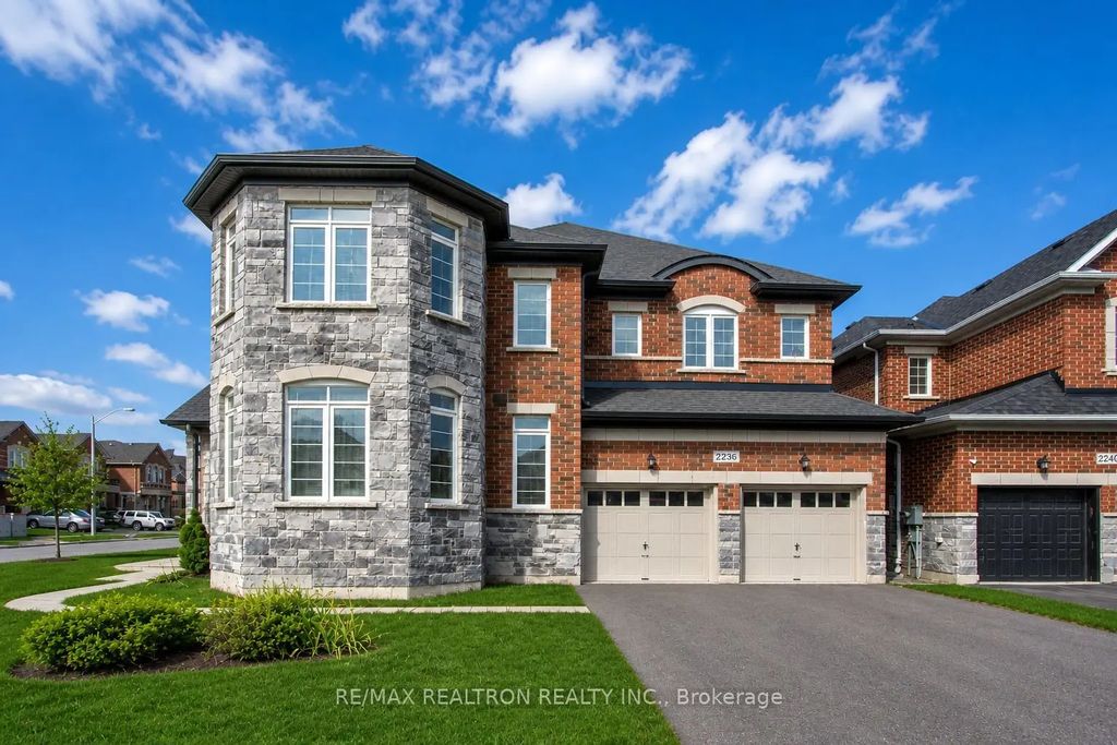 2236 Lozenby Street, Innisfil