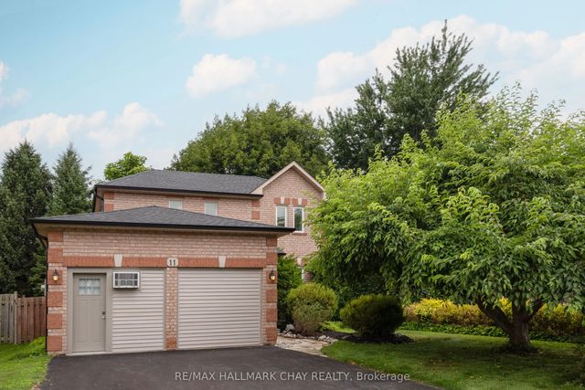 11 Dugdale Avenue, New Tecumseth