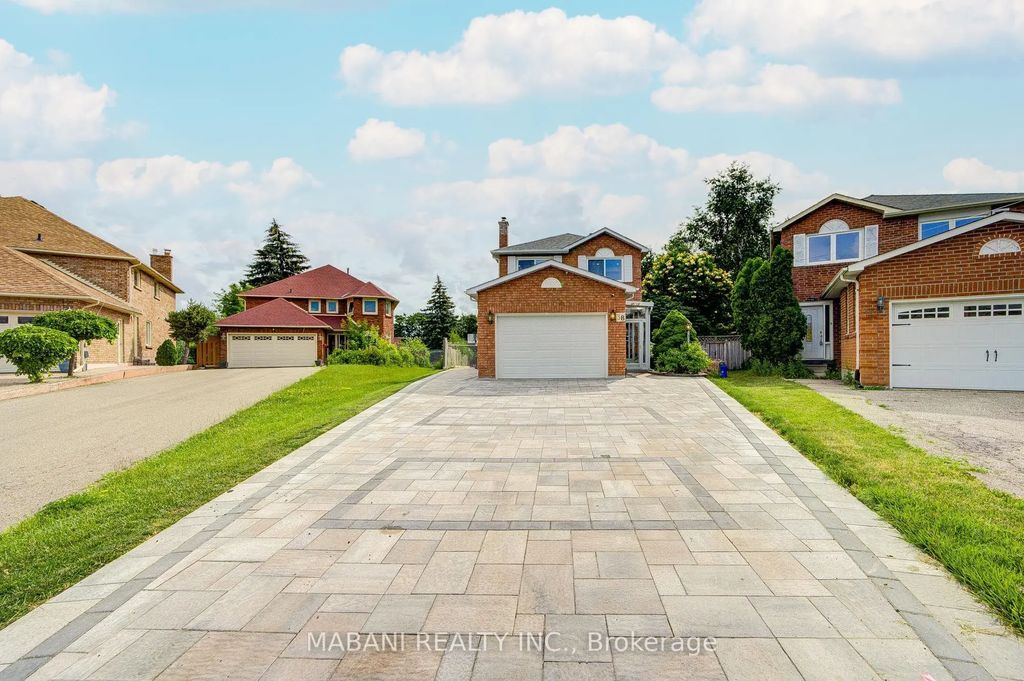 38 Marchwood Crescent, Richmond Hill