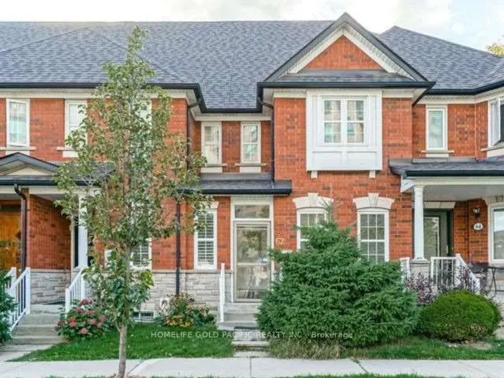 62 Baffin Court, Richmond Hill