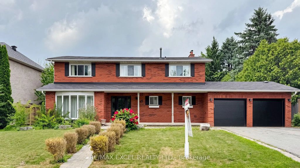 42 Blackforest Drive, Richmond Hill