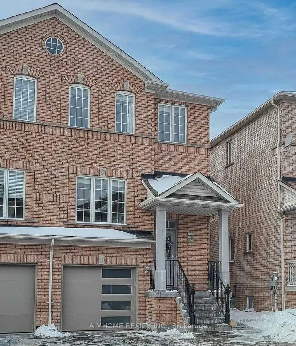 10 Portsmouth Road Upper, Vaughan