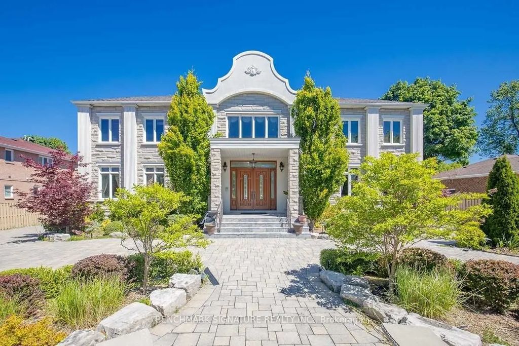 4572 14th Avenue, Markham