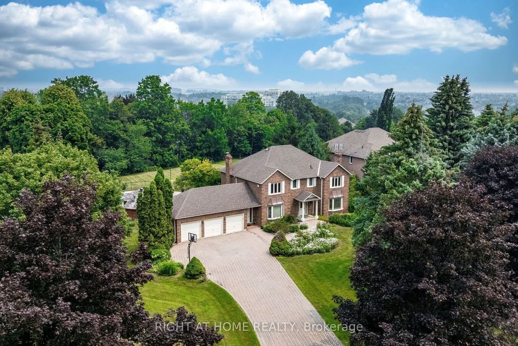 9 Glenridge Drive, Markham