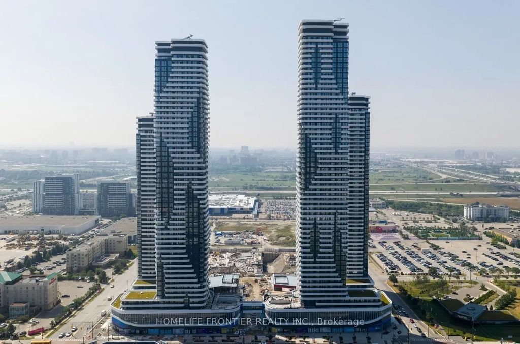 8 Interchange Way 902, Vaughan