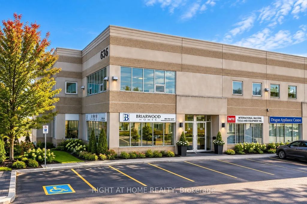 636 Edward Avenue 14, Richmond Hill