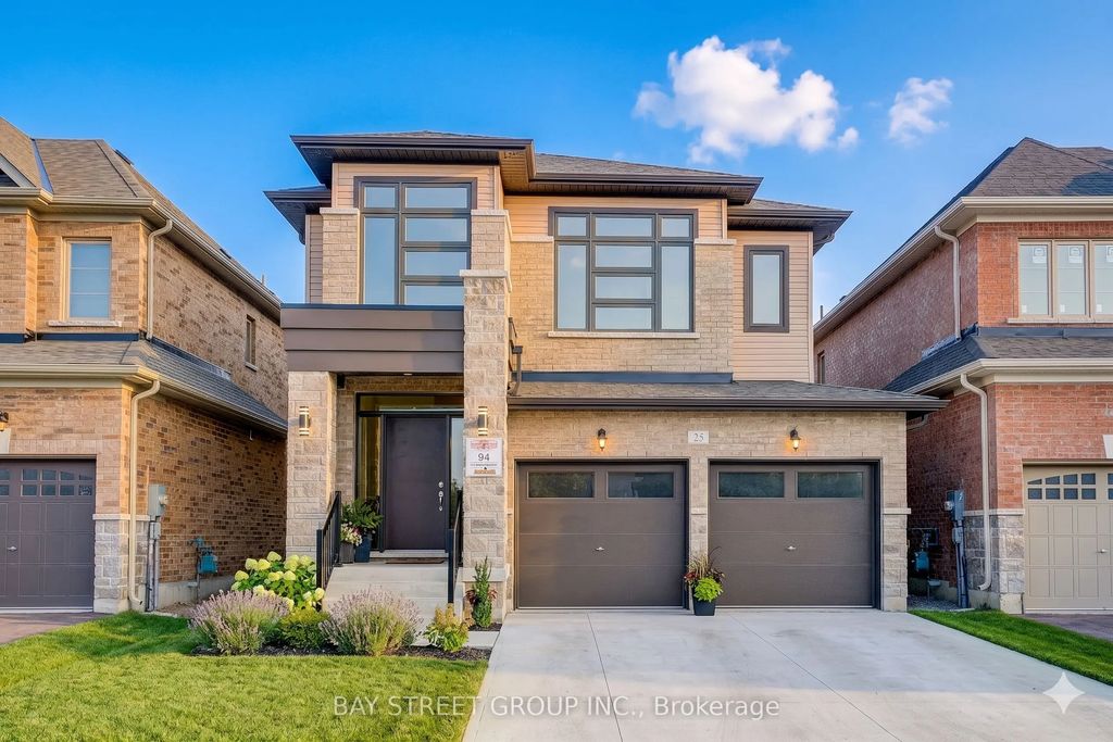 25 Garrett Styles Drive, Georgina