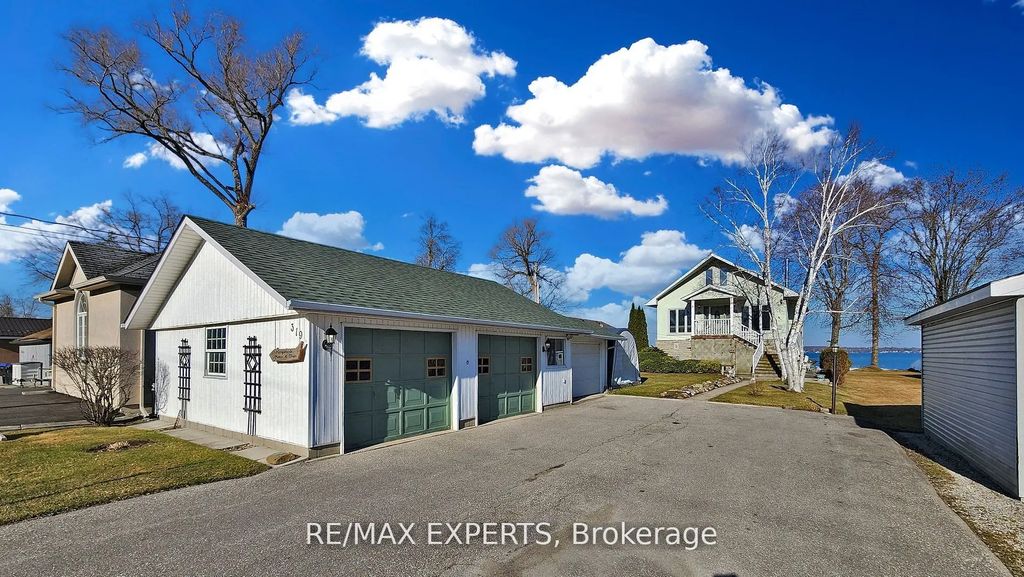 319 Limerick Street, Innisfil