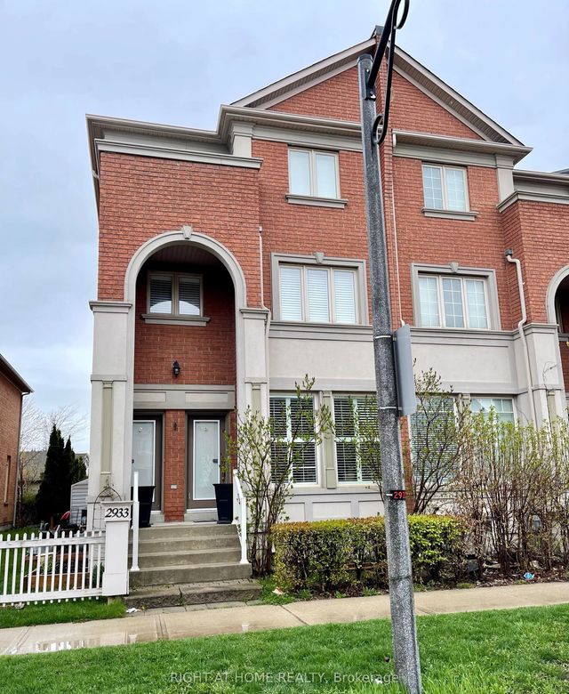 2933 Bur Oak Avenue A, Markham