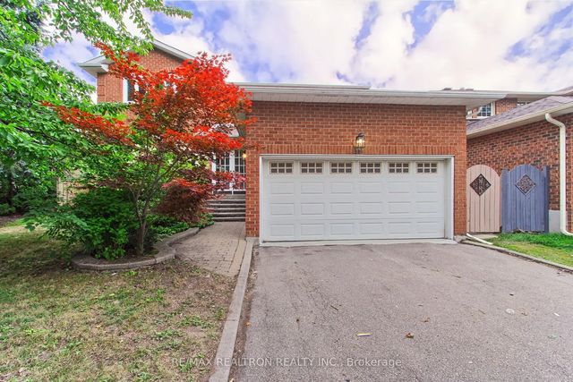19 Crystal Drive N, Richmond Hill