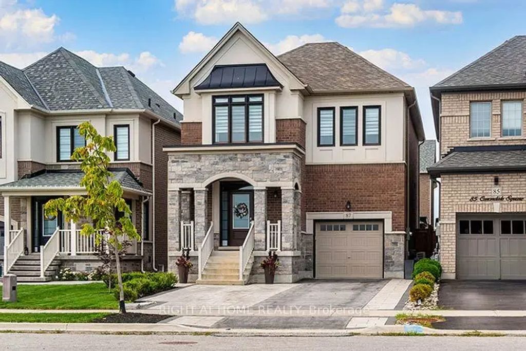 87 Carondale Square, East Gwillimbury