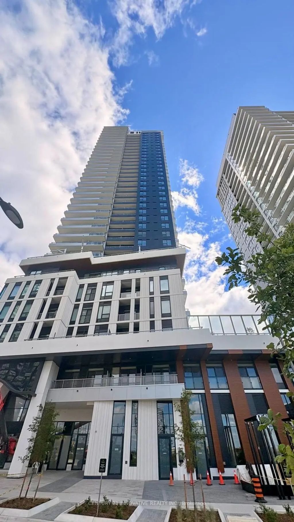 5 Meadowdale Road 712, Vaughan