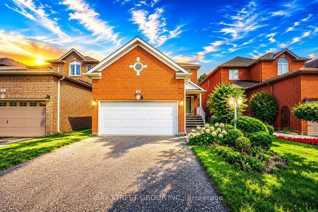 14 Rocksprings Avenue, Richmond Hill