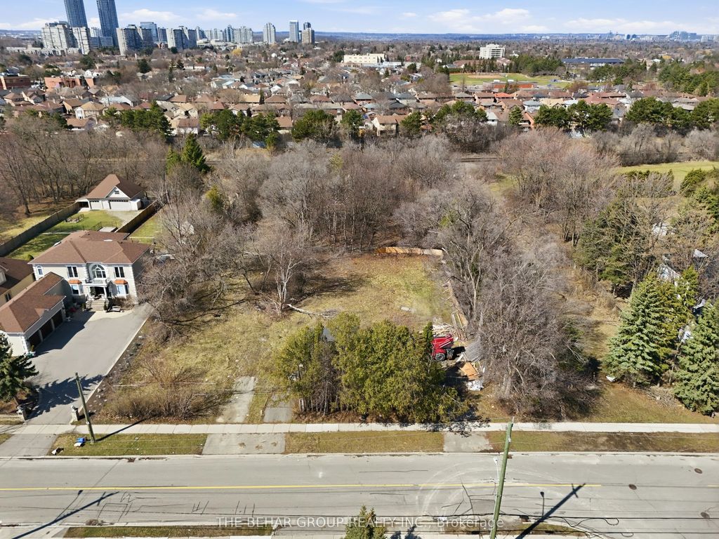 196-198 Crestwood Road, Vaughan