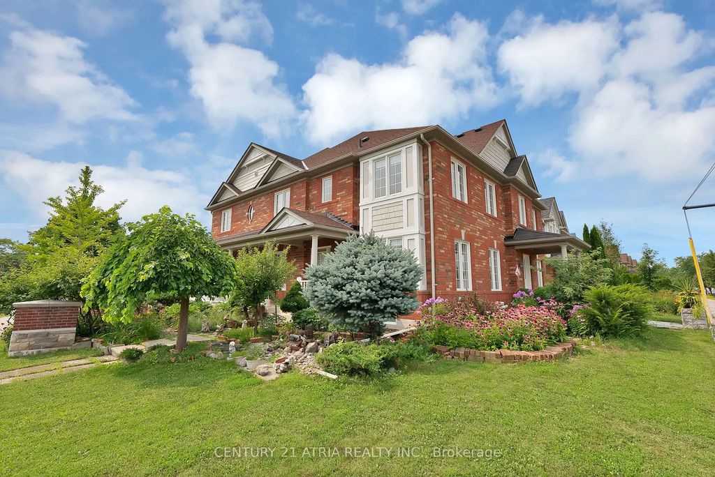 100 Gas Lamp Lane, Markham