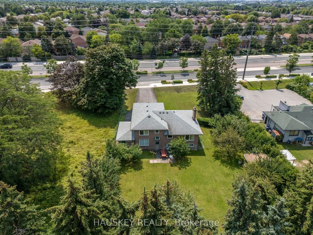 1226 Centre Street, Vaughan