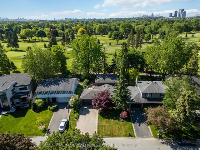49 Apple Orchard Path, Markham