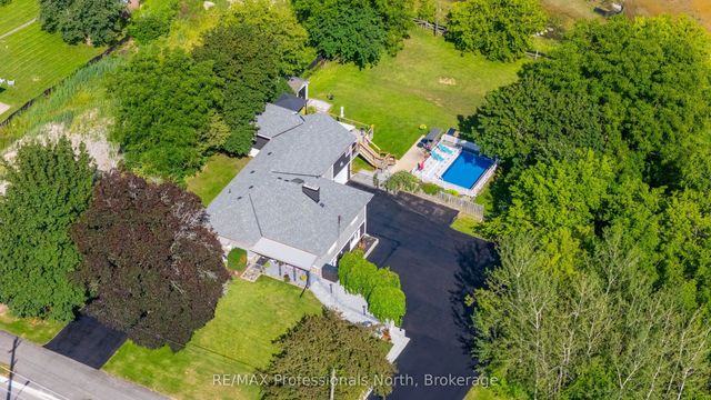 63 The Queensway N/a N, Georgina
