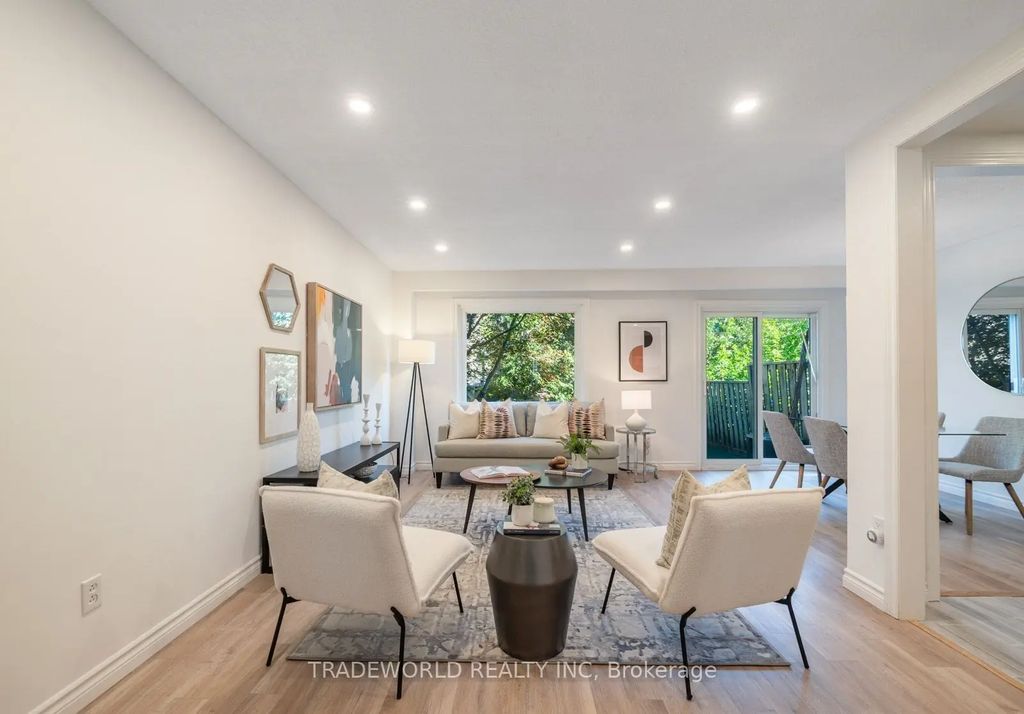 60 Camelot Way, Markham