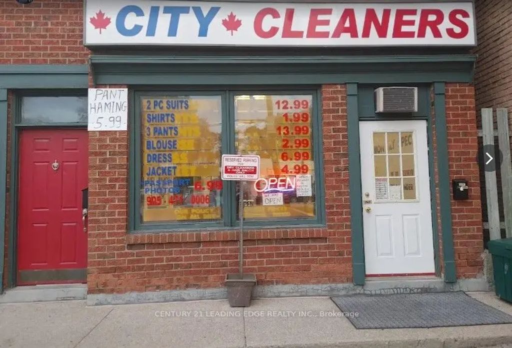 346 Main Street N, Markham