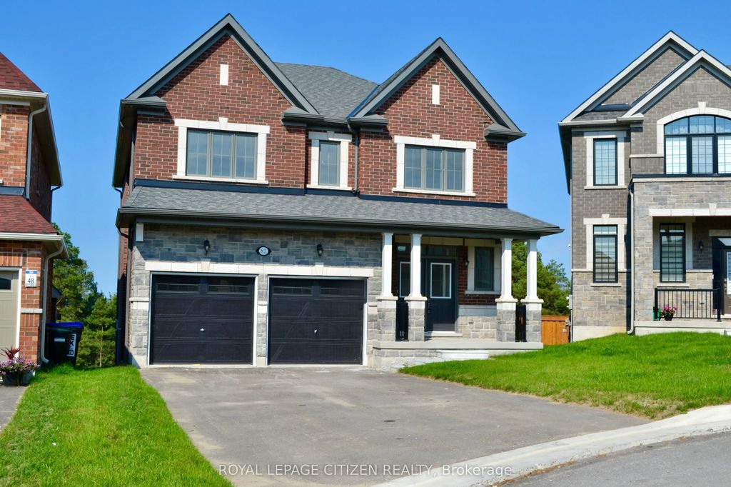 82 Lawrence D. Pridham Avenue, New Tecumseth