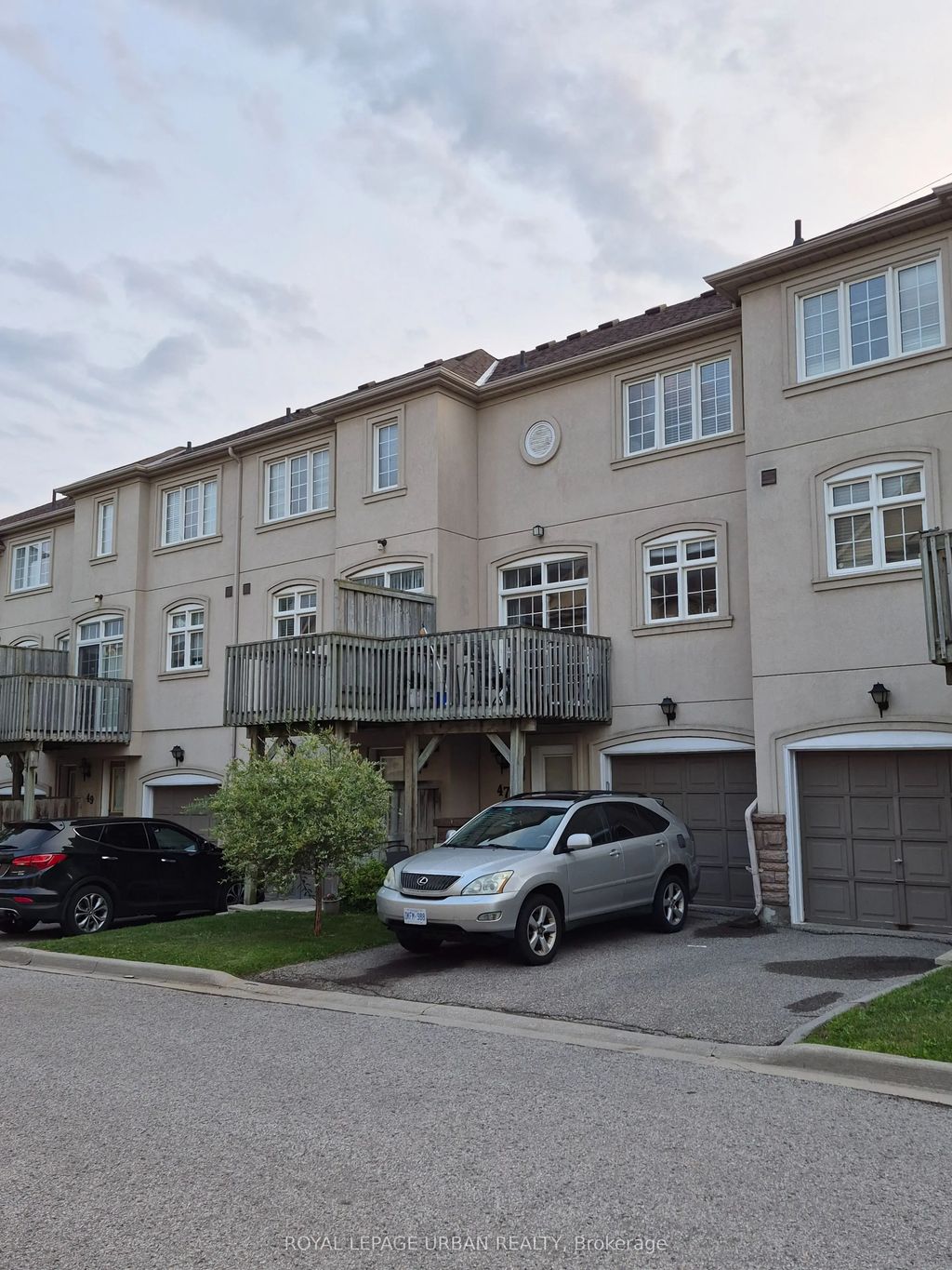 10 Post Oak Drive 47, Richmond Hill