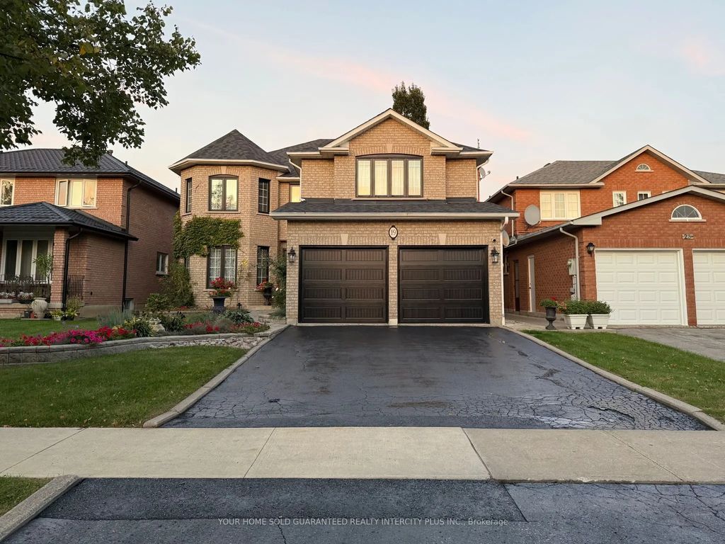 19 Mandolin Court, Vaughan