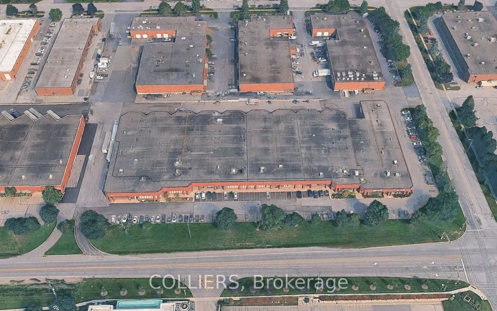 20 Staffern Drive 9-10, Vaughan