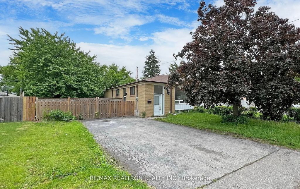 265 Browndale Crescent Basement, Richmond Hill