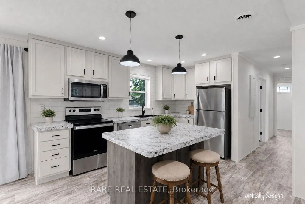 76 Linden Lane, Innisfil