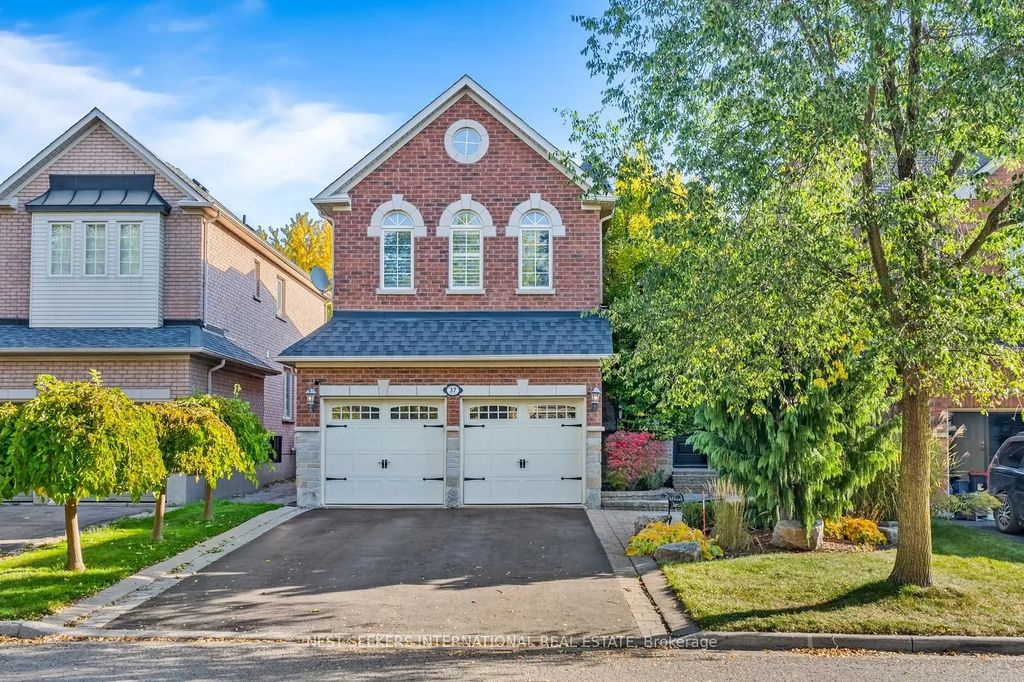 37 Ravine Edge Drive, Richmond Hill