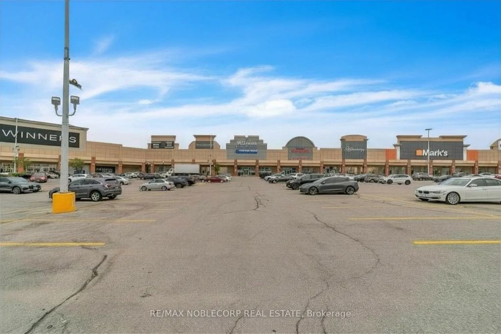 200 Windflower Gate A1014, Vaughan