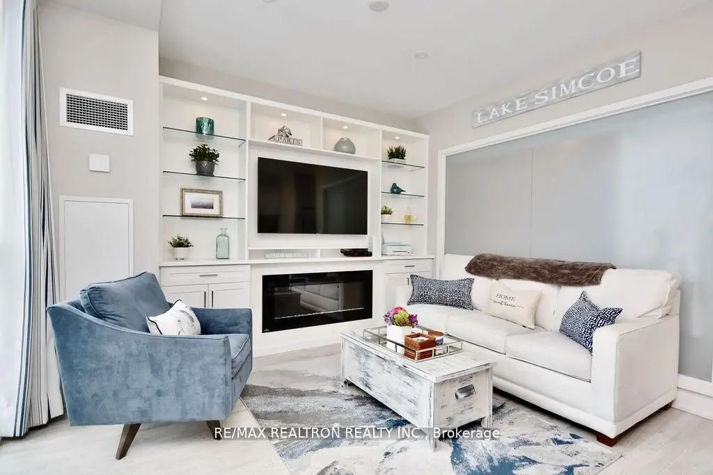 301 Sea Ray Avenue C404, Innisfil
