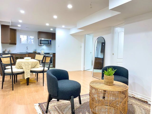 120 Greenbelt Crescent Basement, Richmond Hill