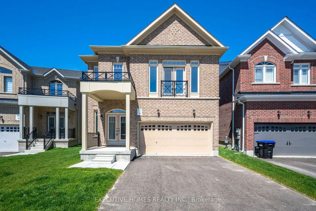 14 Mac Campbell Way, Bradford West Gwillimbury