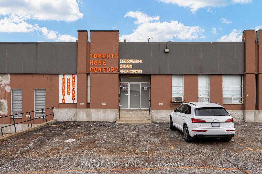 70 Don Park Road 18, Markham
