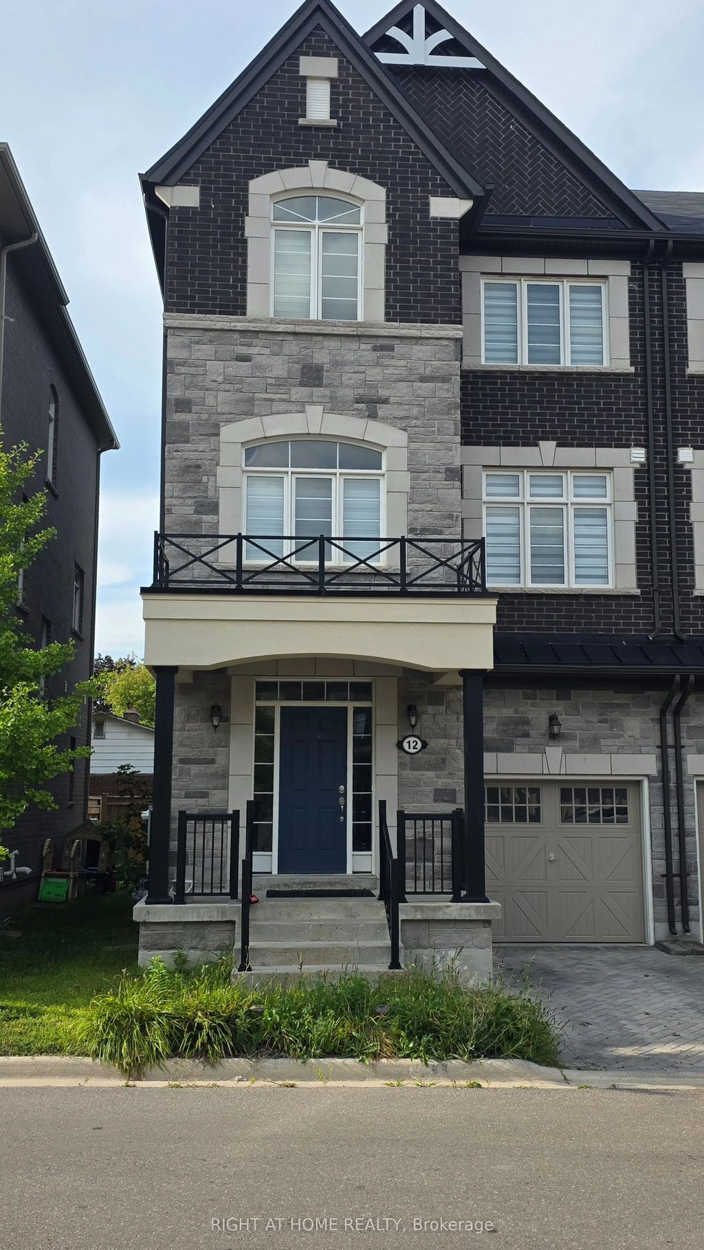 12 Globemaster Lane, Richmond Hill
