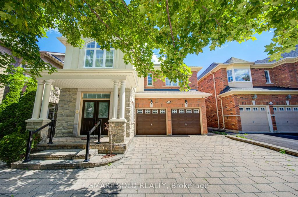 39 Schuster Lane, Vaughan