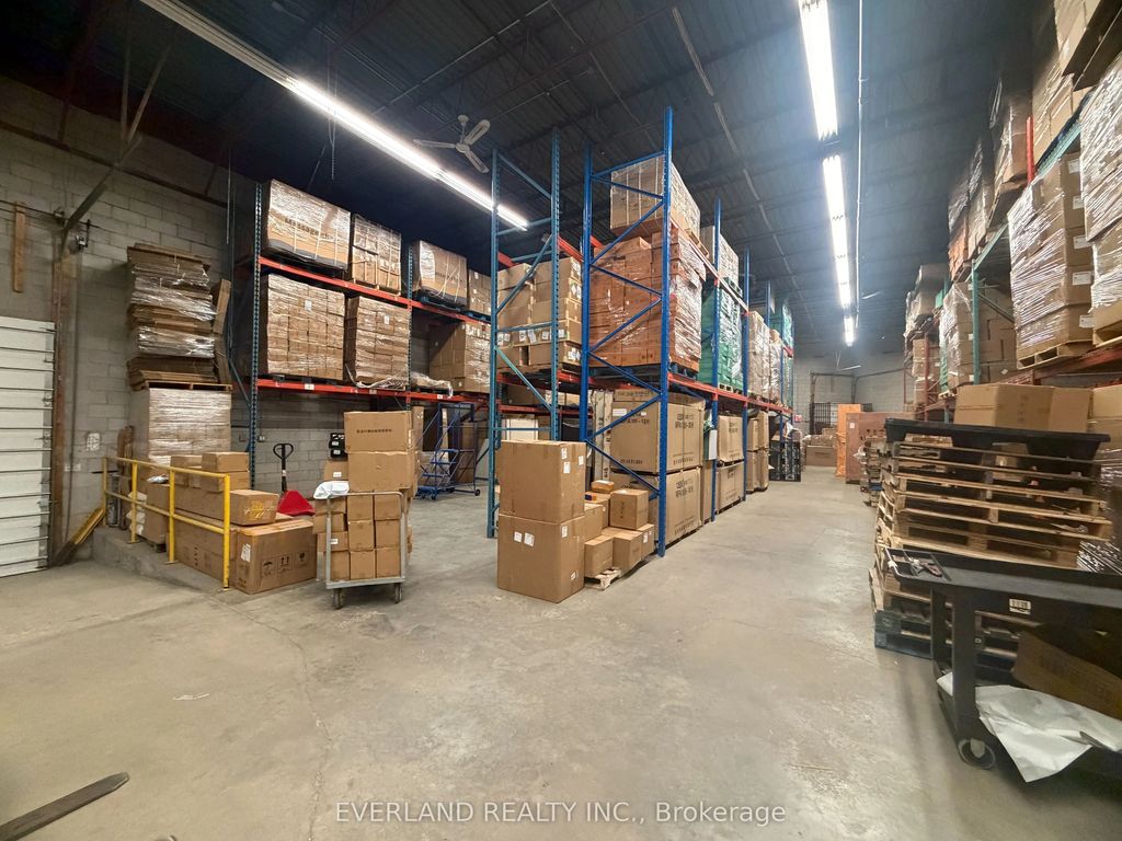 45a West Wilmot Street 16 & 17, Richmond Hill