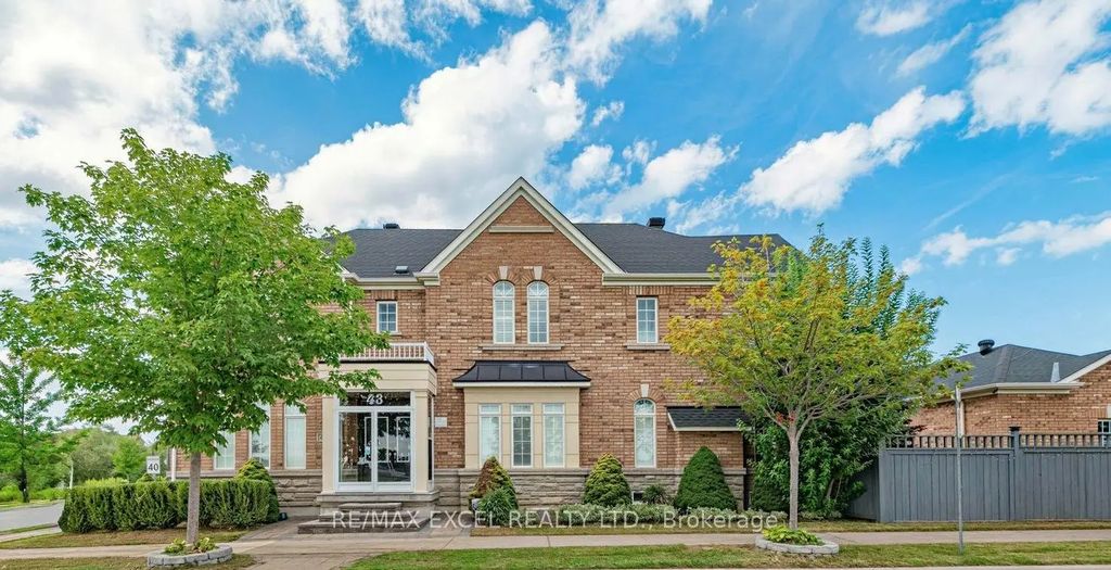 43 Pearl Lake Road, Markham