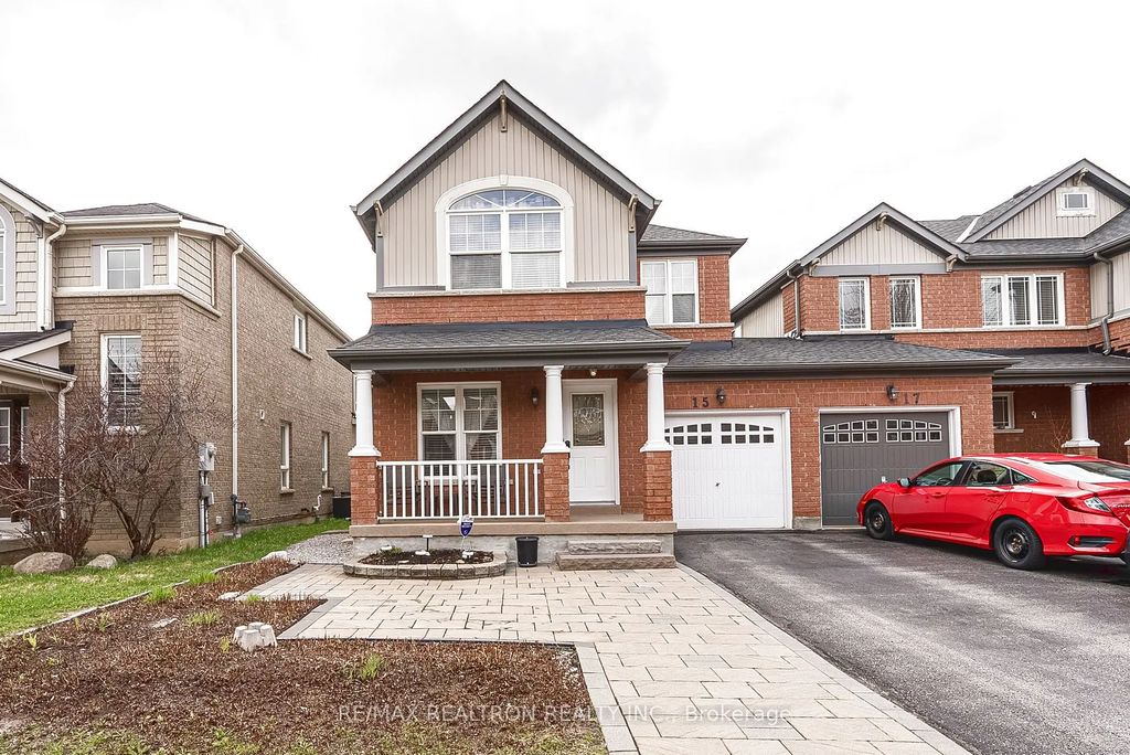 15 Brumstead Drive N, Richmond Hill