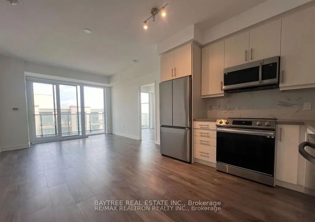 105 Oneida Crescent 1107, Richmond Hill