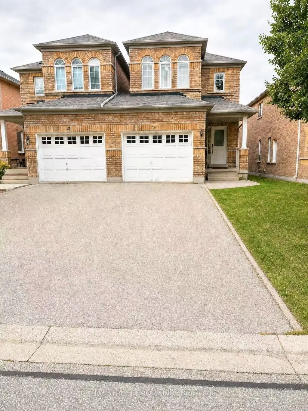 19 Casabel Drive Upper, Vaughan